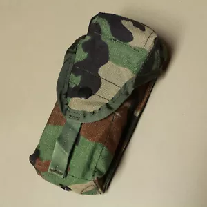 CASI NUEVO SDS USGI Doble Mag Camuflaje Bolsa Revista Woodland MOLLE Modular - Imagen 1 de 9