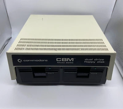 #SE2888# Commodore CBM 8050M Diskettenlaufwerk Dualfloppy Klassiker lesen!! - Bild 1 von 4
