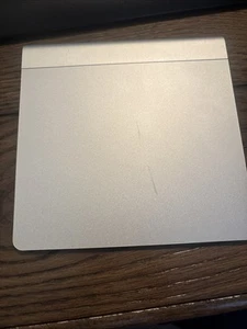 Apple A1339 Magic Trackpad 1 - Silver - Picture 1 of 2