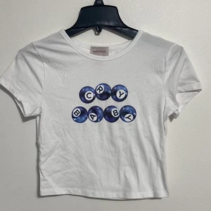 T-shirt crop manica corta bianca Since Forever Cry Baby maglia grafica donna XS - Foto 1 di 3
