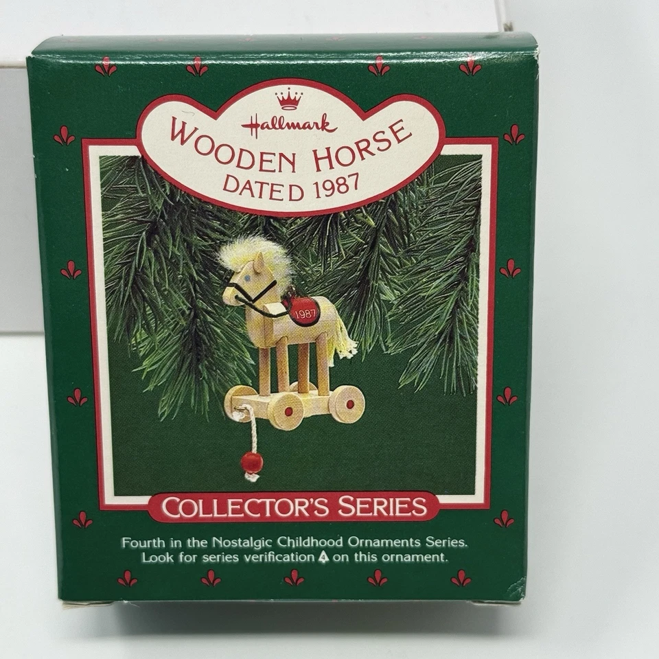 1994 Peekaboo Pup Hallmark Keepsake Christmas Ornament Magic Motion T20