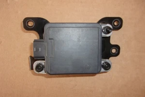 2020 2021 2022 KIA TELLURIDE CRUISE CONTROL RADAR DISTANCE SENSOR OEM - Picture 1 of 2