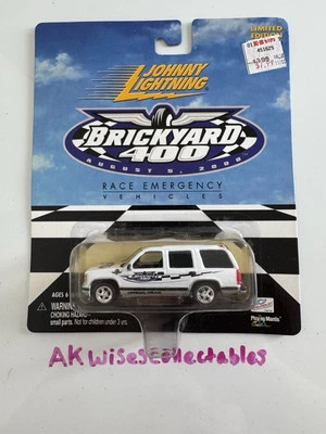 2000 Johnny Lightning Brickyard 400 Race Emergency Chevy Suburban - Image 1 of 2