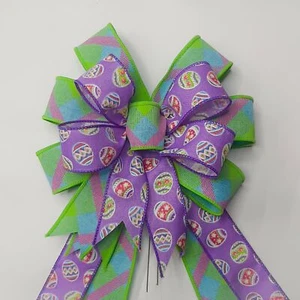 Arco de Pascua púrpura con estampado de huevo de Pascua andith a cuadros - Imagen 1 de 2