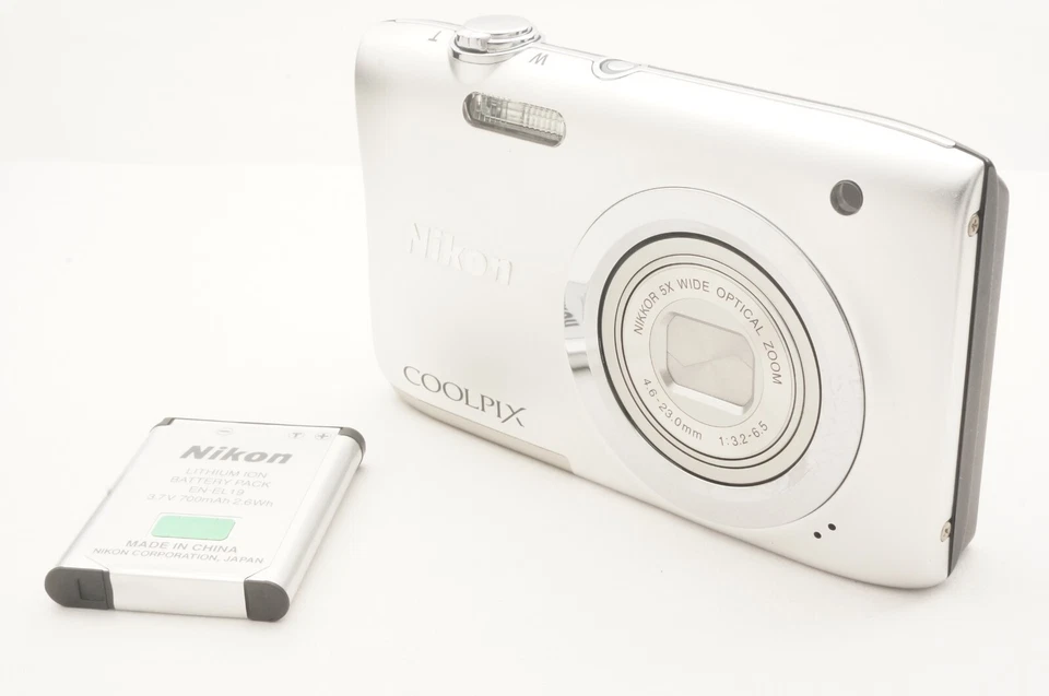 [Near Mint] Nikon COOLPIX A100 Compact Digital Camera Silver From JAPAN - Image 1 of 4