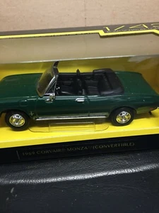 Road Signature 1:43 1969 Chevy Corvair Monza Convertible - Picture 1 of 3