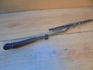 Brazo limpiaparabrisas trasero Jeep Cherokee KJ 2004 - Imagen 1 de 3