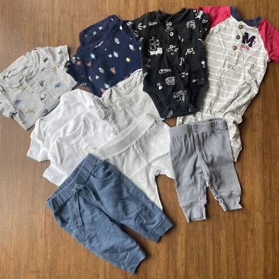 Lote Conjunto Carters Bebé 0-3 Meses Niño Body Pantalones Una Pieza Pirata Robot Dino Foto 1 de 4