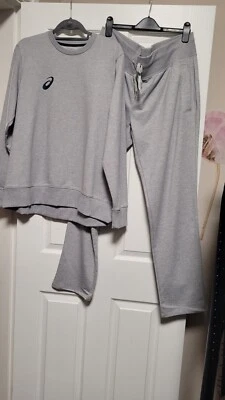 Asics Women's Knit Suit Size 2XL - Image 1 of 4