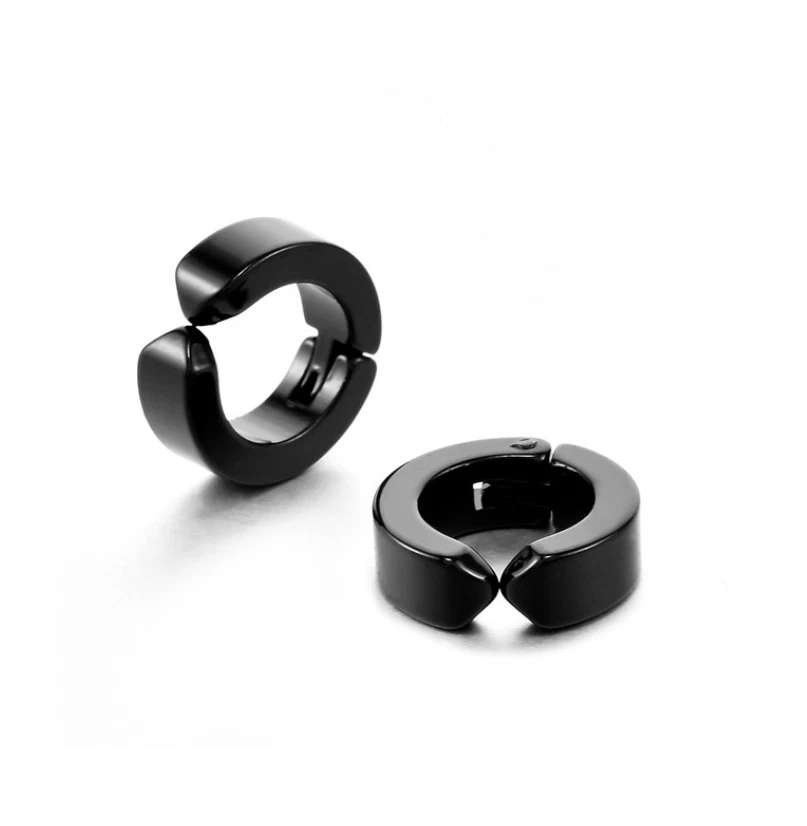 Pendientes de aro de acero inoxidable con clip falso para hombres y mujeres Foto 1 de 4