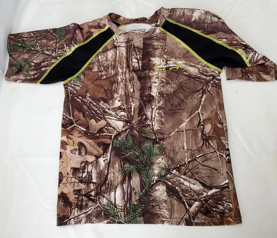 Realtree Camo T-Shirt - Unisex Youth - Size Large - Image 1 of 4