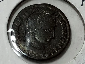 Constantine I the Great 307-337 AD AE Victories Holding Shield Altar Roman Coin - Picture 1 of 6