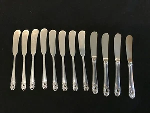 SPRING GLORY BY INTERNATIONAL STERLING SILVER BUTTER SPREADER KNIFE 5 3/4" SET 8 - Picture 1 of 4