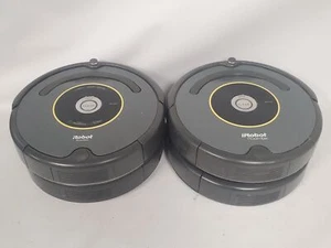 Lot of 4 iRobot Roomba Robotic Vacuum Cleaner 645 650 652 Parts - Picture 1 of 7