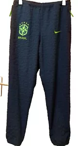 Nike Herren Brasil CBF Swsh Trainingshose Hose Küstenblau Größe L Herren Neu! - Bild 1 von 23