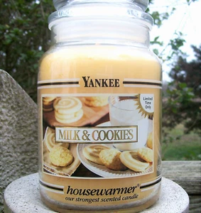 Yankee Candle fascia nera ritirata "MILK & COOKIES" grande 22 once ~ ETICHETTA BIANCA ~ RARA - Foto 1 di 2
