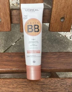L'OREAL MAGIC BB 5 IN 1 TRANSFORMING SKIN PERFECTOR - medium dark shade - Picture 1 of 2