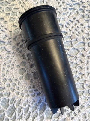 Fuente para mascotas Drinkwell® 360 ~ Carcasa de filtro Foto 1 de 4