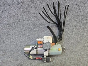 03-09 AUDI A4 S4 CABRIOLET CONVERTIBLE TOP ROOF HYDRAULIC PUMP MOTOR 8HO871611 - Picture 1 of 4