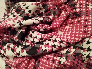 2000er Bekleidung Kleiderstoff Viskose Challis Distressed Hahnentritt fuchsia schwarz - Bild 1 von 2