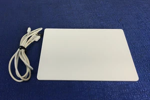 Apple Trackpad A1535 EMC 2733 Trackpad 2 - White - with Lightning Cable - Picture 1 of 5