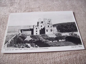 POSTCARD -- CASTLE OF MEY, NR JOHN O' GROATS, CAITHNESS - Picture 1 of 2