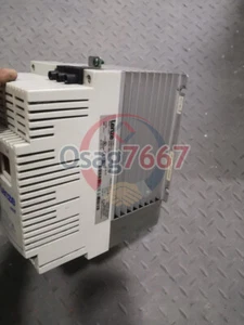 Used Lenze inverter ESMD113L4TXA 11KW 380v - Picture 1 of 5