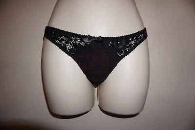 Calzoncillo Agent Provocateur Nicolle talla AP 2 pequeño encaje negro con cereza oscura nuevo con etiquetas Foto 1 de 4