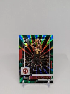 2022-23 Donruss🔥DE'ANDRE HUNTER🔥MINT?!🔥GREEN LAZER PRIZM #64🔥📈 - Image 1 of 2