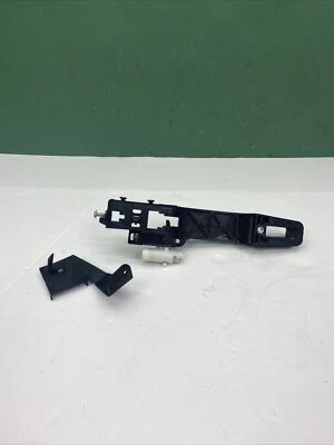 Suporte de maçaneta externo para porta traseira esquerda Ford Fusion 2010 42663000 usado fabricante de equipamento original - Imagem 1 de 4