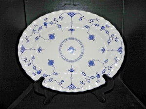 MYOTT Inglaterra AZUL FINLANDIA Plato Floral Ovalado 14.5" x 11.5" Nuevo - Imagen 1 de 4