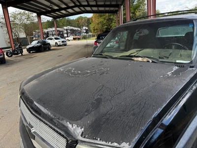 Chevrolet Avalanche 1500 2003 2004 2005 2006 OEM pintura negra desvanecimiento panel del capó  Foto 1 de 4