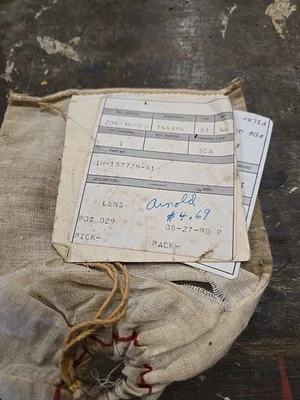 Lente roja luz trasera NOS International Harvester IH 157729-R1 CUB CADET Foto 1 de 4