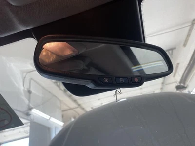 Used Front Center Interior Rear View Mirror fits: 2019 Chevrolet Trax w/telemati - Image 1 of 4