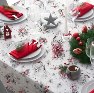 Santa Claus Father Xmas , Holly, Mistletoe Acrylic coated Oilcloth Tablecloth - Picture 1 of 2