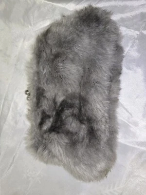 Quality VTG Grey Faux Fur Clutch Crossbody Silver Chain Strap Evening PURSE - Image 1 of 4
