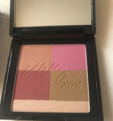 🆕️💯🔥 Mally Beauty Mix It Up Blush Palette Shade Lighter 8g 🆕️💯 ORIGINAL ✅🔥 - Image 1 of 4