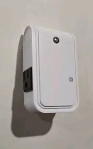 Eaton Z-wave Wireless On/OFF Plug In Module-RF96APM WHITE {N} - Picture 1 of 6