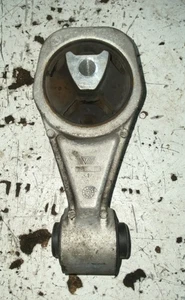 SUPPORTO CAMBIO PER NISSAN Juke Serie F15 diesel 1500 (14>18) - Foto 1 di 5