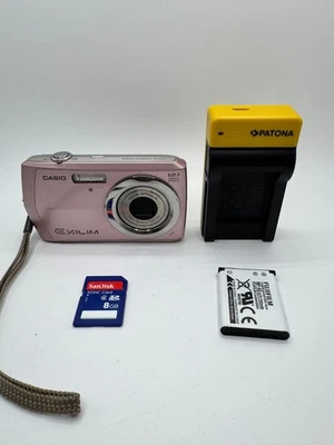 CASIO EXILIM EX-Z16 Digitalkamera Vintage Kamera Digi 12.1 MP Rosa Pink Geprüft - Bild 1 von 4