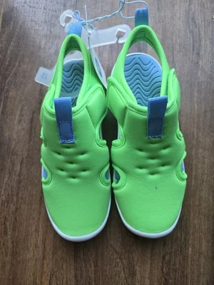 Cat & Jack Toddler Boy's Size 12 Tommie Closed Toe Sport Sandals Green - Image 1 of 3