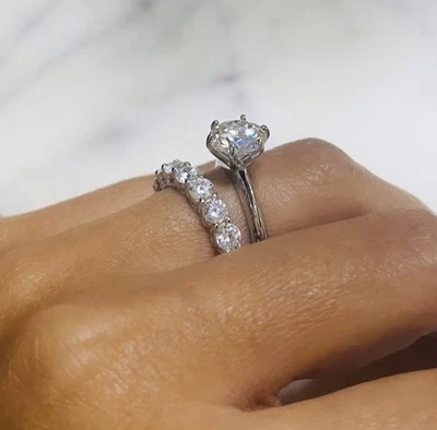 Engagement Wedding Ring Simulated Diamond Size 6 - Image 1 of 3