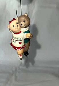 Hallmark Ornament 1992 LOVE TO SKATE Christmas Tree Ornament Keepsake Collectabl - Picture 1 of 6
