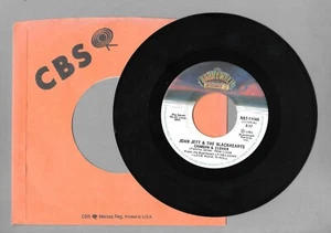 JOAN JETT / BLACKHEARTS : CRIMSON & CLOVER , 45 RPM , 1981 , ( CBS , CANADA ) - Picture 1 of 1