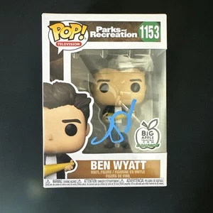 TV ACTOR ADAM SCOTT BEN WYATT AUTO SIGNED FUNKO POP 1153 PARKS & RECS JSA COA - Picture 1 of 6