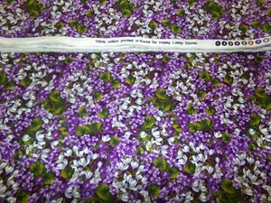 Purple & White Flower Fabric. 100% Cotton. Hobby Lobby. One Yard x 44. J25-13 - Picture 1 of 6