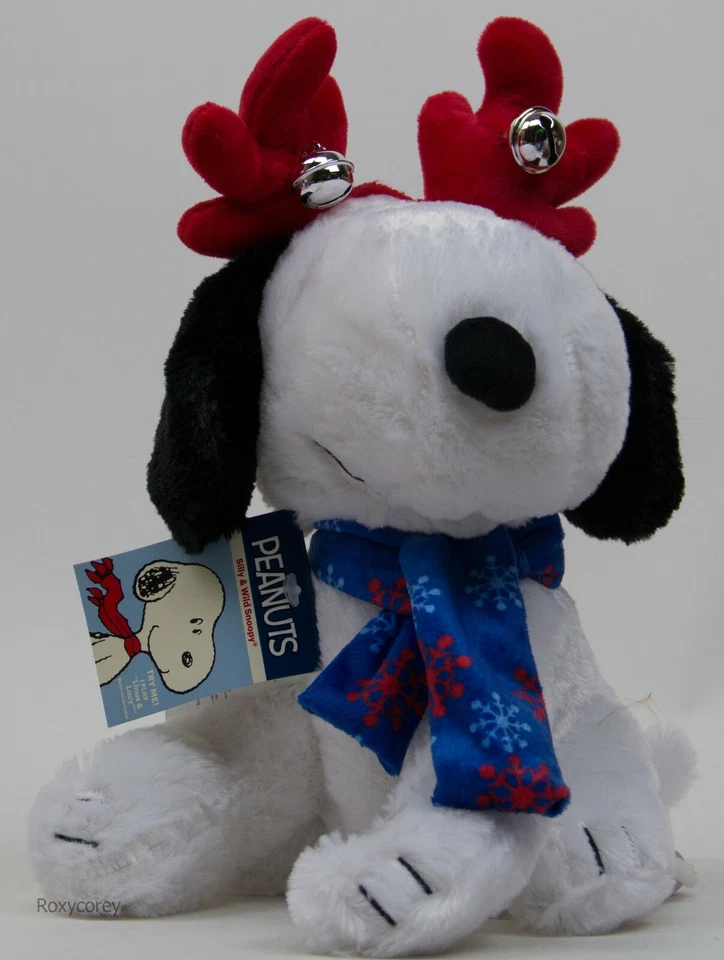 Peanuts Animated Silly & Wild Snoopy 10” Musical Plush Christmas White Antlers