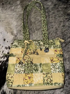 Donna Sharp Patchwork Acolchado Mensajero Bolso de Hombro, Cartera Verde Amarillo Foto 1 de 4