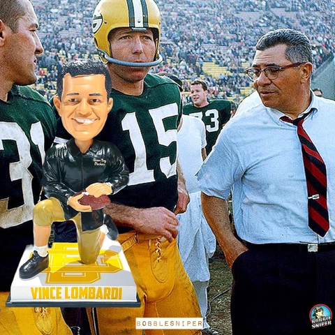 COACH VINCE LOMBARDI Green Bay Packers Special Edition "Kneeling" NFL Bobblehead Cover