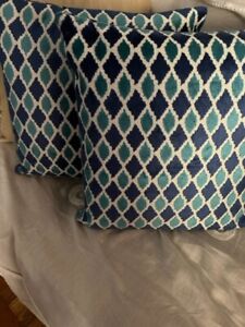 Set/2 chenille printed dec pillows teal/navy